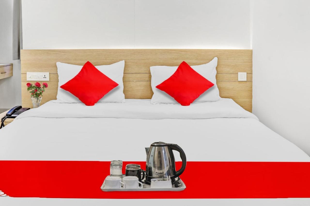 Oyo Flagship Hotel Bluemoon Warangal Eksteriør bilde