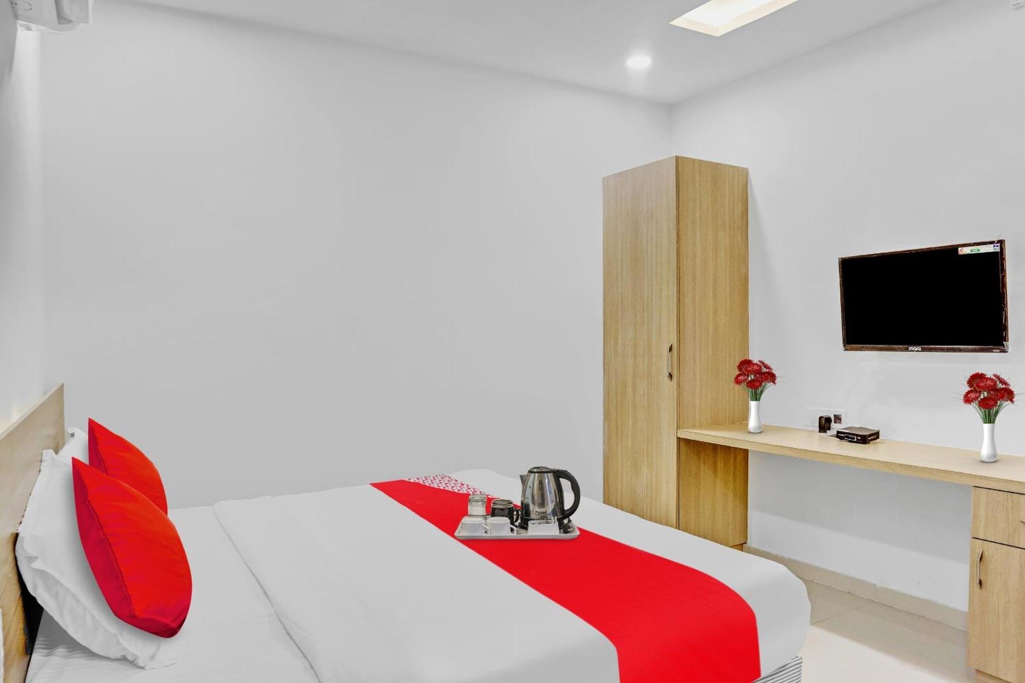 Oyo Flagship Hotel Bluemoon Warangal Eksteriør bilde